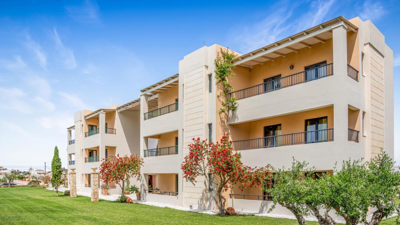 Golden Bay Hotel Apartments Mália Zewnętrze zdjęcie