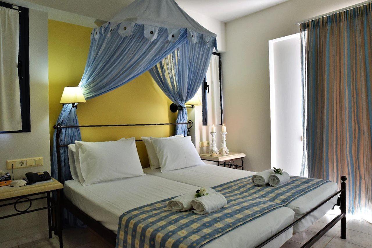 Golden Bay Hotel Apartments Mália Zewnętrze zdjęcie