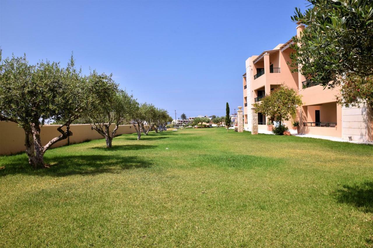 Golden Bay Hotel Apartments Mália Zewnętrze zdjęcie
